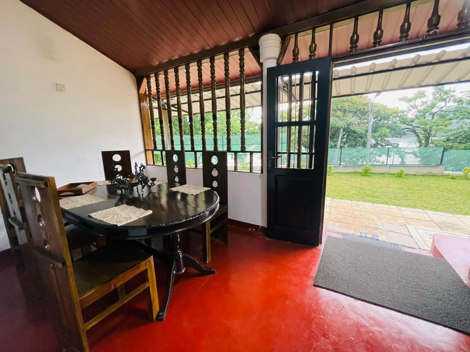 Lake Classical Guest House Kandy Ngoại thất bức ảnh