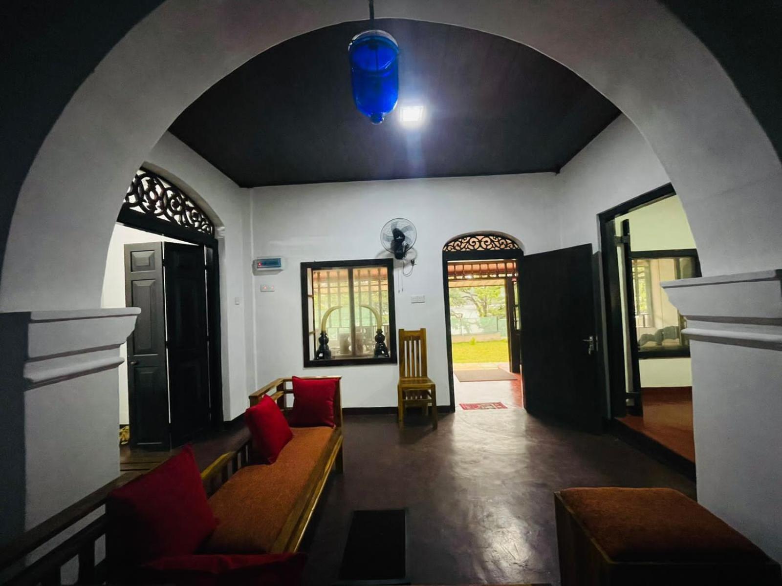 Lake Classical Guest House Kandy Ngoại thất bức ảnh