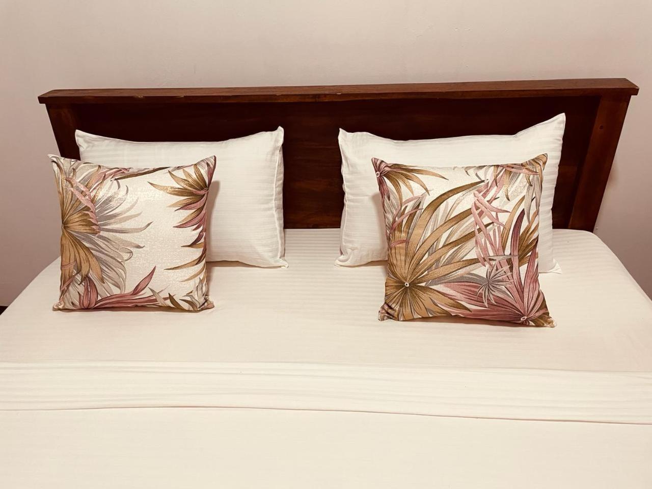 Lake Classical Guest House Kandy Phòng bức ảnh