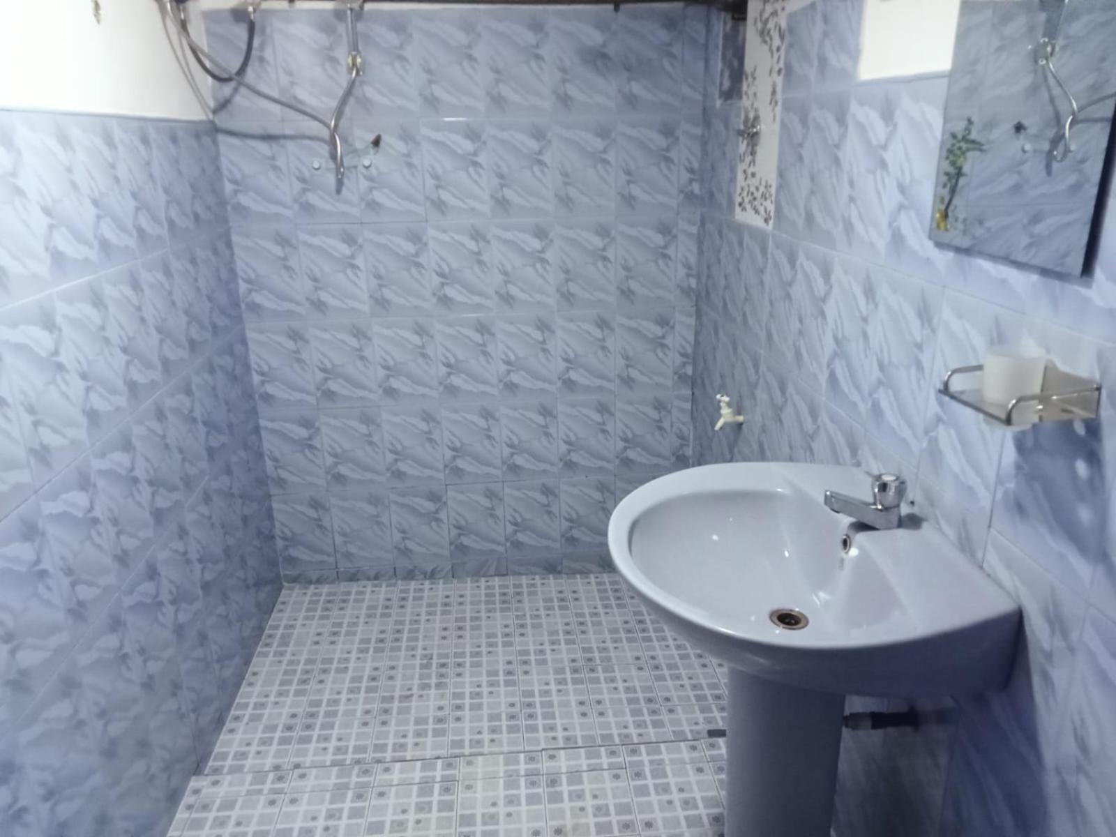 Lake Classical Guest House Kandy Ngoại thất bức ảnh