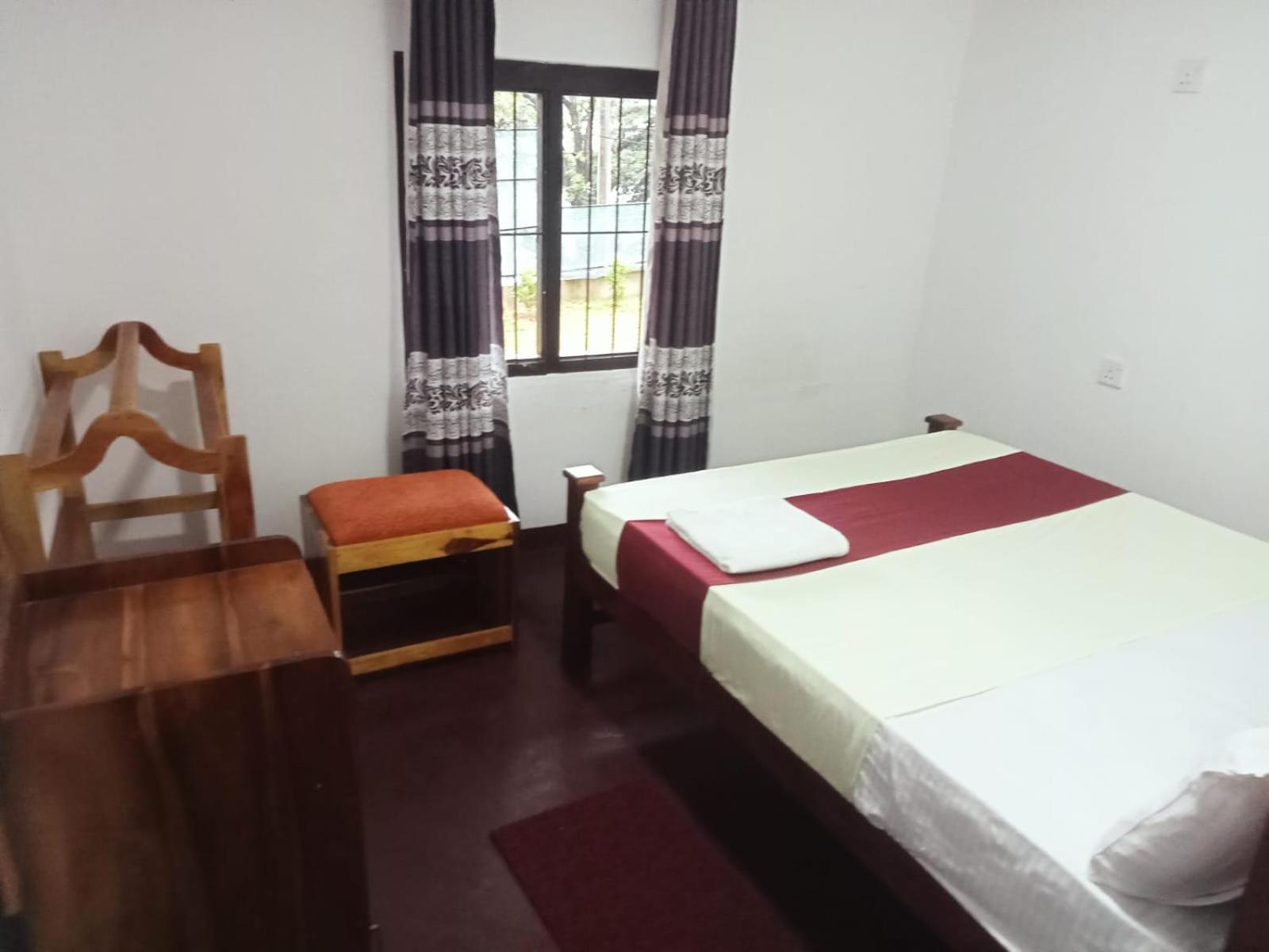 Lake Classical Guest House Kandy Ngoại thất bức ảnh
