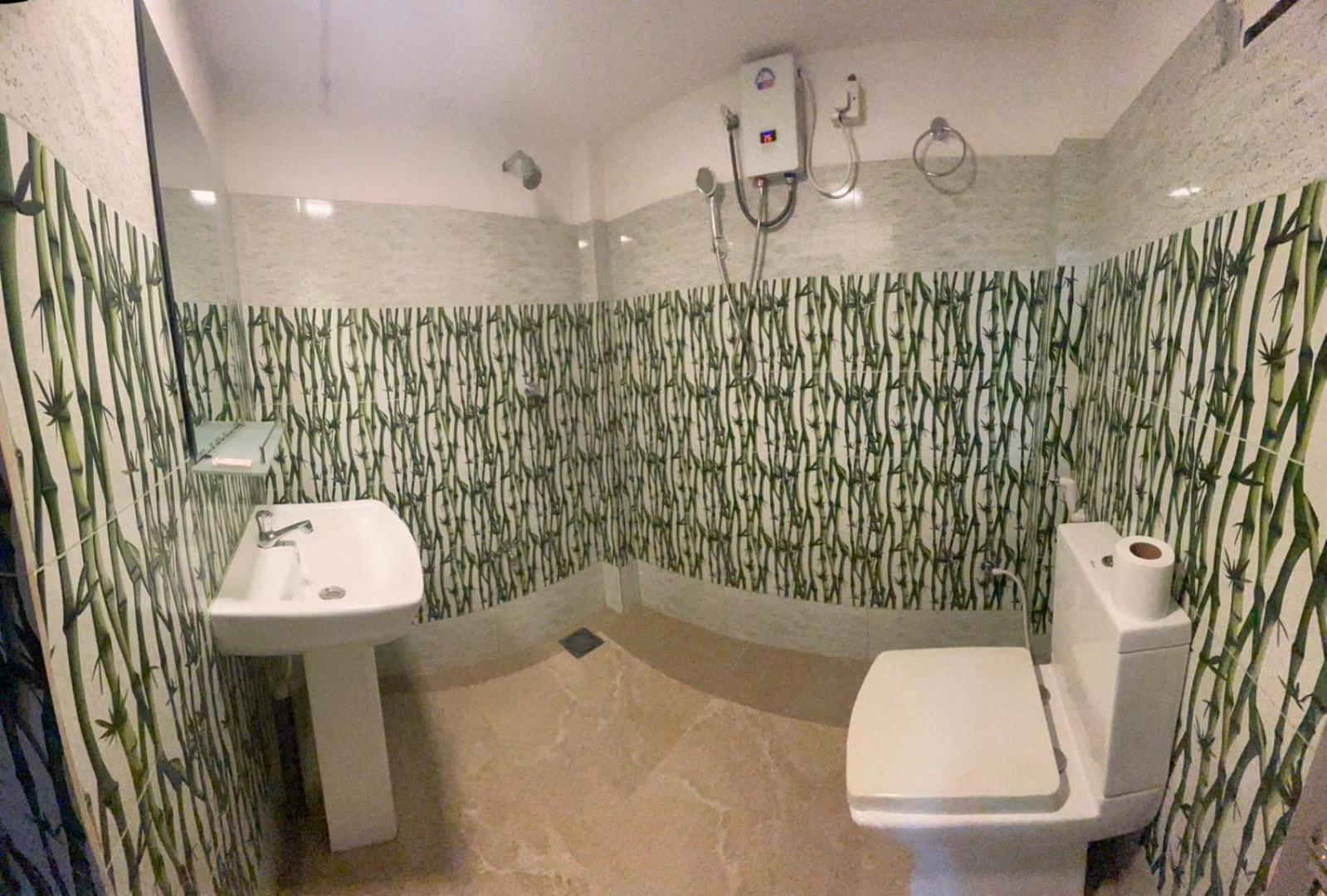 Lake Classical Guest House Kandy Ngoại thất bức ảnh